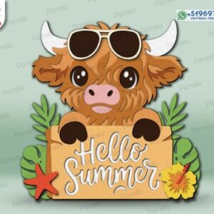 Letrero decorativo en capas “Hello Summer” con vaquita Highland – Archivo vectorial multiformato
