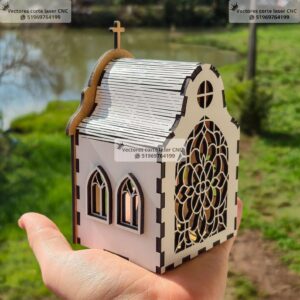 Mini Capilla Religiosa 3D con Rosetón Gótico – Diseño Vectorial para Oratorio