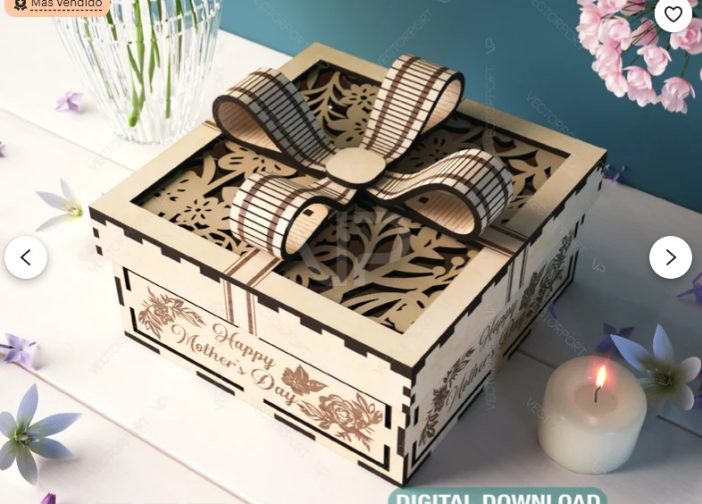 Caja de regalo de madera personalizada con diseño grabado y cierre de cinta