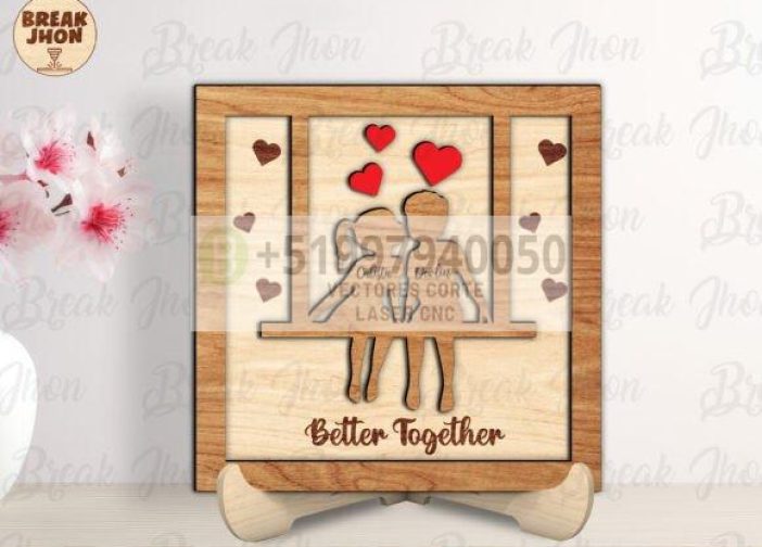 Cuadro pareja niños en columpio enamorados