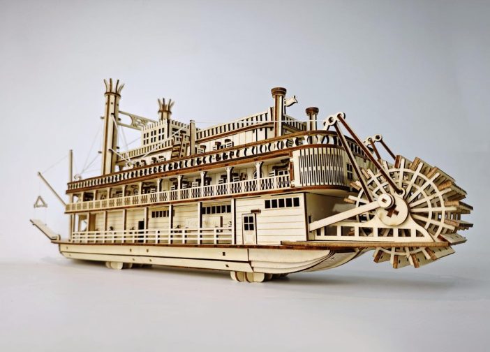 Maqueta de barco de vapor