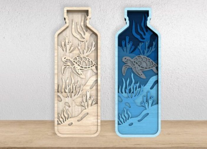 Tortuga marina en botella en capas